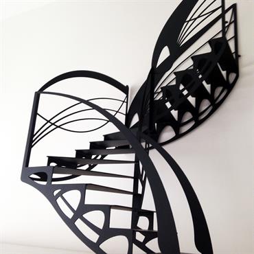 Escalier design dentelle