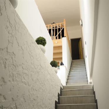 LE 16 - MONTÉE D'ESCALIER 