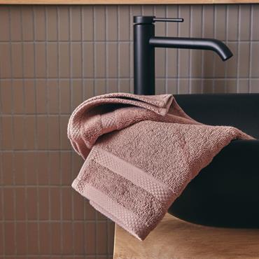 Cliquez pour agrandir et passer en diaporama Lot de 2 serviettes invité en coton peigné - brun rhassoul 30x50cmAZUR