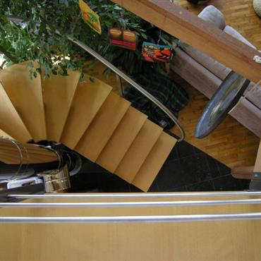 Escalier hélicoïdal en bois 