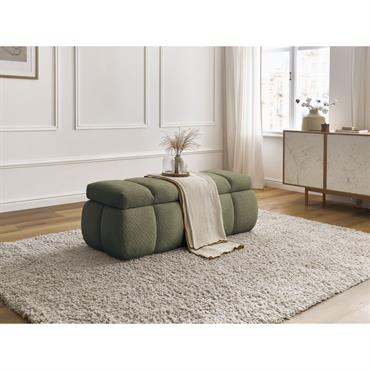 Bout de lit DENALI tissu bouclette vert BOBOCHIC Dissimulé derrière son apparence gracieuse, le Bout de Lit Coffre MONT-BLANC réserve une capacité de rangement généreuse. Il se révèle idéal pour entreposer en toute discrétion vos draps, oreillers supplémentaires, ...