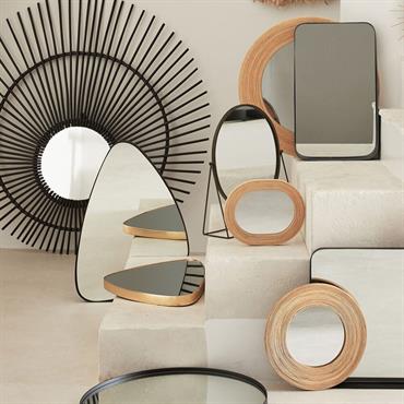 Cliquez pour agrandir et passer en diaporama Miroir triangulaire - noir 42x62