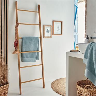 Cliquez pour agrandir et passer en diaporama Echelle porte-serviette en bambou - bois clairVERANA