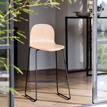 Chaise de bar avec coque en contreplaqué moulé de hêtre - bois clair H66cmIZA