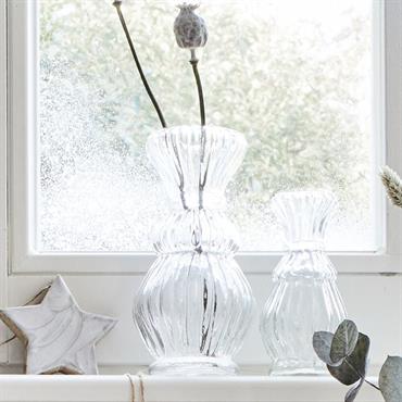 Cliquez pour agrandir et passer en diaporama Vase contemporain en verre H16