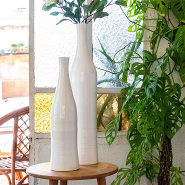 Cliquez pour agrandir et passer en diaporama Vase bouteille en faïence H47