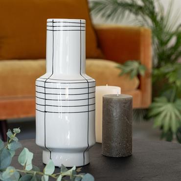 Cliquez pour agrandir et passer en diaporama Vase contemporain en céramique à rayures H35cm - blancHIMZI