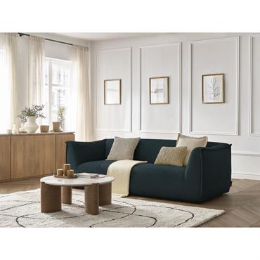 Canapé droit fixe 3 places GIORGIA velours côtelé bleu foncé BOBOCHIC CaractéristiquesType de confort assise : MoelleuxConvertible : NonCoffre : NonRevêtement : Velours côteléComposition du tissu : 92% Polyester / 8% NylonNombre de places : 3Structure : Bois et panneaux de ...