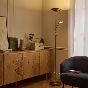 Cliquez pour agrandir et passer en diaporama Lampadaire électrifié droit en acier H180cm - doréZENITH