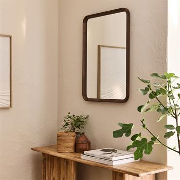 Cliquez pour agrandir et passer en diaporama Miroir en bois de manguier 51x71cm - bois foncéOTIS