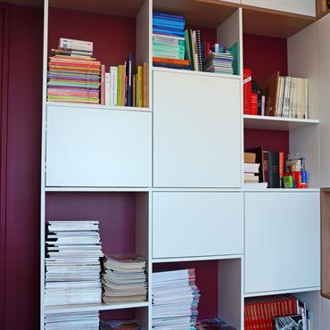 Bureau avec bibliothèque sur-mesure 