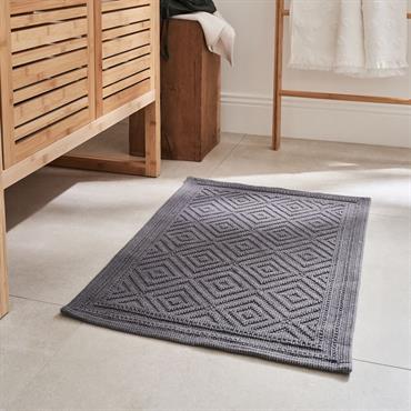 Cliquez pour agrandir et passer en diaporama Tapis de bain surpiquage losanges en coton - gris restanque 50x70cmSADOU