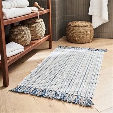 Cliquez pour agrandir et passer en diaporama Tapis de bain frangé en coton 50x80cm - bleuCIELO
