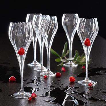 Cliquez pour agrandir et passer en diaporama Coffret de 6 flûtes à champagne en cristallin 16cl - transparentSYMETRIE