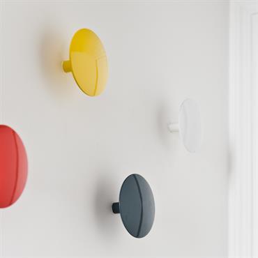 Portemanteau décoratif et coloré 