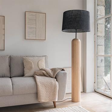 Cliquez pour agrandir et passer en diaporama Pied de lampadaire en bois d'hévéa H138 cm - bois clairKLIMA