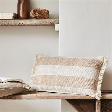Coussin en coton et jute à rayures finition franges 30x50cm - blancAULAN