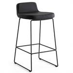 Tabouret RILEY structure luge métal assise aspect cuir noir
