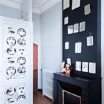 Correspondance entre la porte et la cheminée