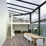 Un magnifique intérieur aux espaces aérés et mis en valeur