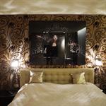 Chambre aux accents baroques