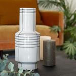 Vase contemporain en céramique à rayures H35cm - blancHIMZI