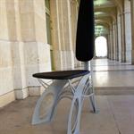 Chaise design 'Tripode' Art Nouveau