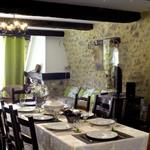 Salle à manger ardéchoise