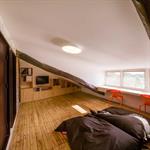 Salle de jeux mansardée