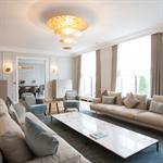 Salon haussmannien décoration contemporaine