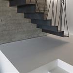 Escalier en tôle d'acier pliée