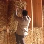 Photo de chantier illustrant la technique de préfabrication