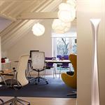 Bureaux dans les combles d'une habitation