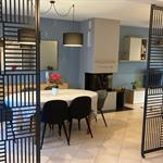 Pour séparer l’entrée de la pièce de vie