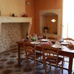 Coin repas avec carreaux centenaires