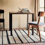 Table de repas carrée effet chêne - bois foncé 