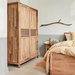 Armoire 2 portes coulissantes en acacia massif H203cm - bois clairGAIA