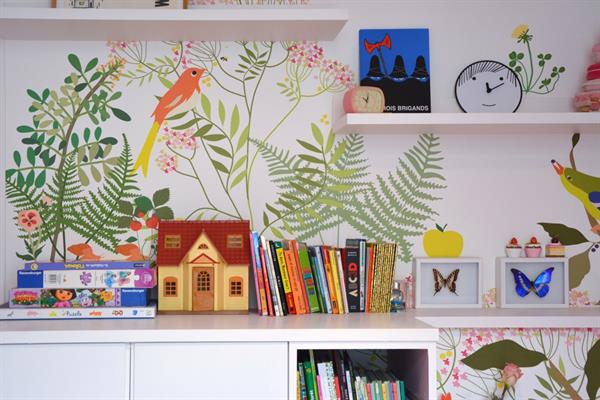 Image Chambre enfant avec décor mural gai et moderne bertille bosset