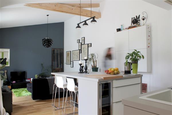 Image Une cuisine ouverte sur le salon BIENSÜR Architecture