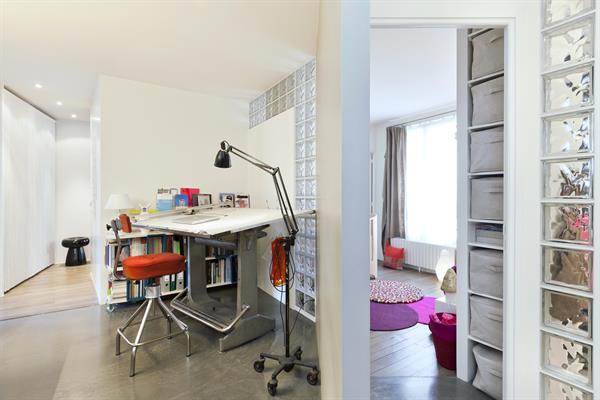 Image Bureau a-sh architecture