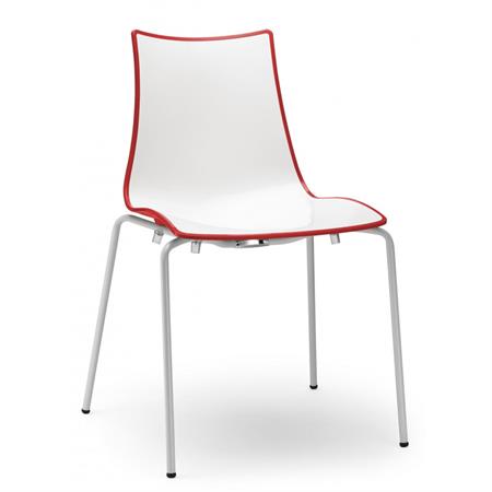 Chaise design en plastique rouge