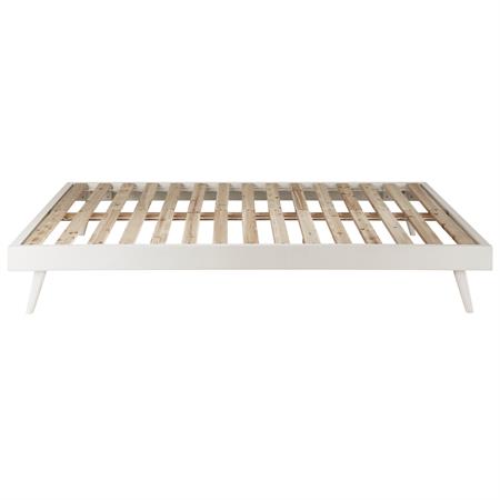 Lit vintage blanc 140x190 avec sommier à lattes