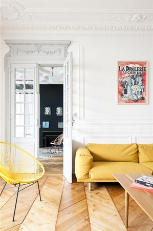 Image Fauteuils et canapés modernes dans un appartement haussmannien Fusiond